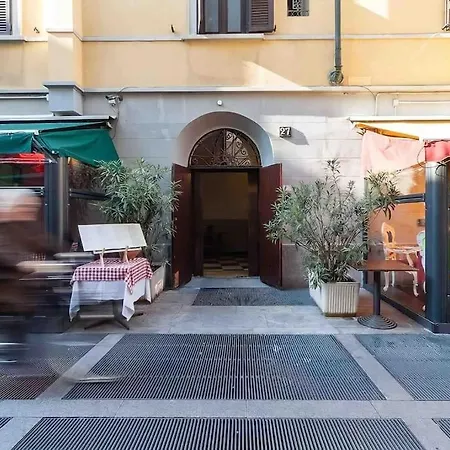 Brera 10 Min. From Duomo+kitchen شقة