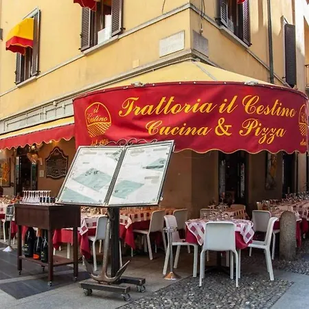 Brera 10 Min. From Duomo+kitchen شقة